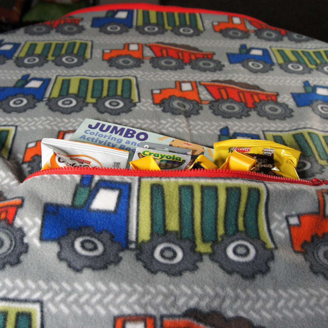 Throws-Road-Trip-Medium-Trucks