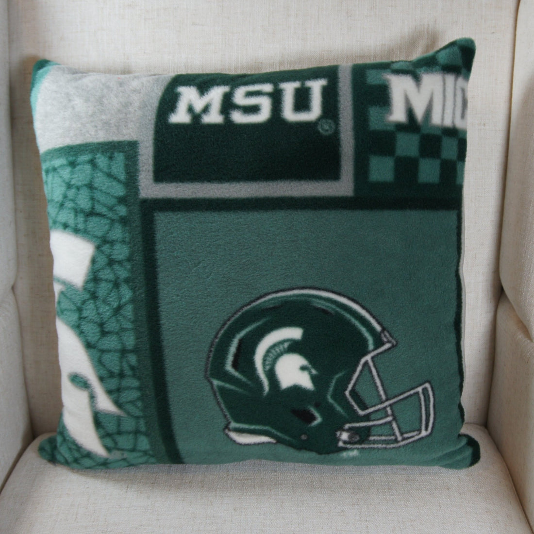 Pillows - College - NCAA - Michigan State University-MSU - Spartans - 18 inch